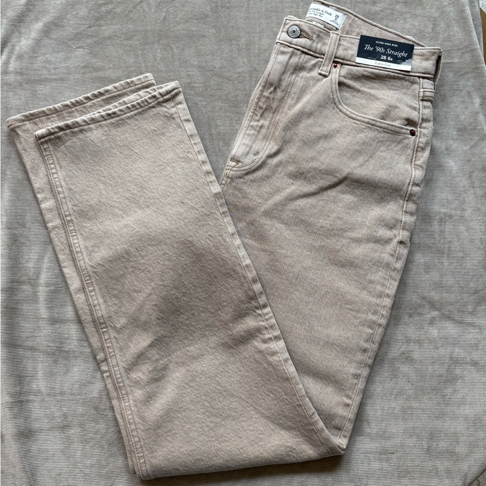NWT Abercrombie & Fitch Beige Ultra High Rise Jeans